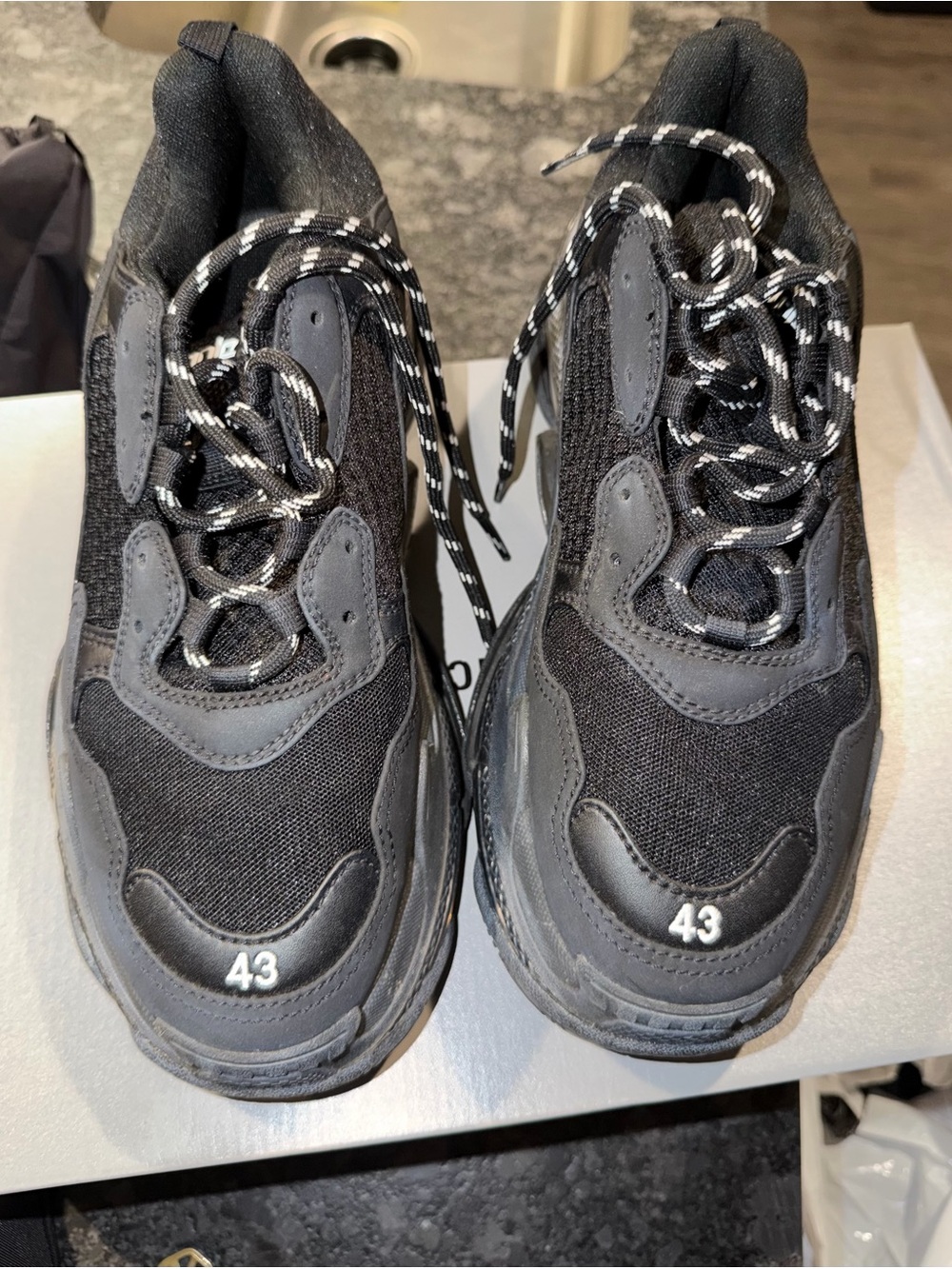 Balenciaga Black Men Sneakers.